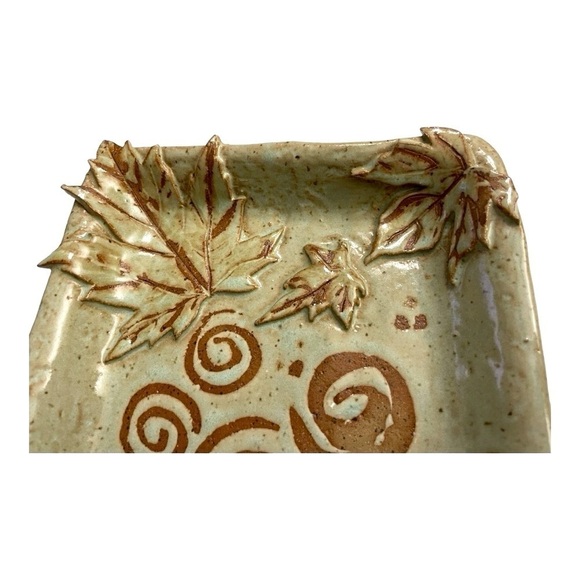 Handmade serving dish pottery for N. Hyde from Montreat Center. - Picture 6 of 14